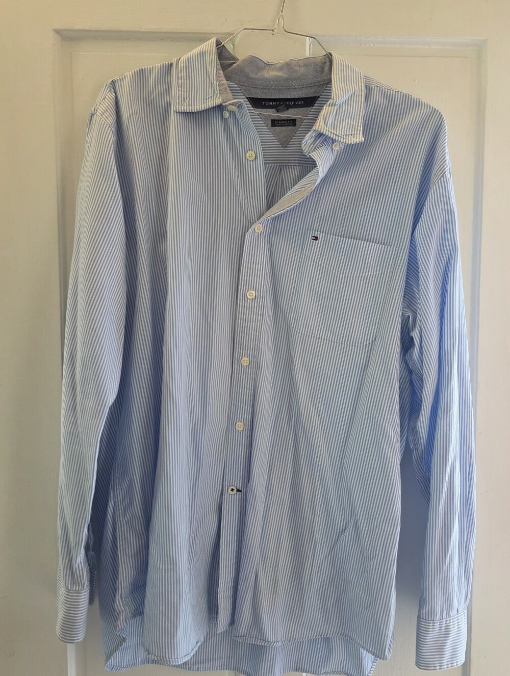 Tommy Hilfiger Men's Blue Pinstripe Button-Up Shirt XL